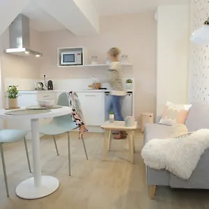 Sleepinconcarneau - Centre Piétonnier - 200 M De La Appartement Concarneau